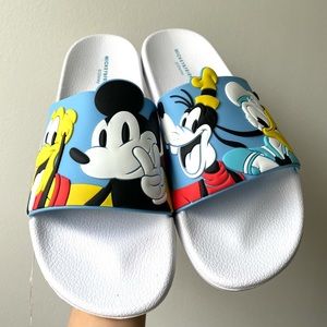 Disney : Mickey and Friends - Slip-On Sandals | Size 8